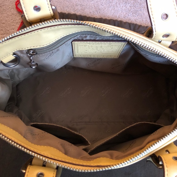 Coach Handbag - Picture 3 of 3